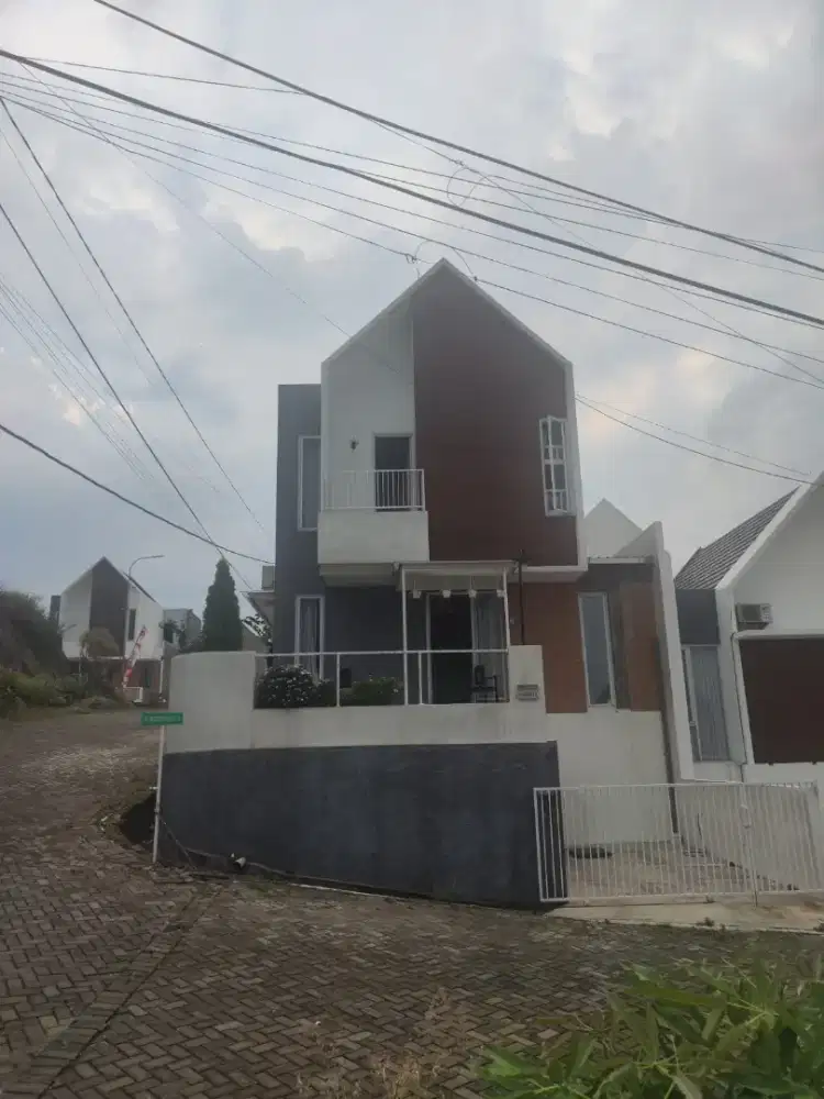 Disewakan segera, rumah siap huni, hook, udara bersih, view laut,