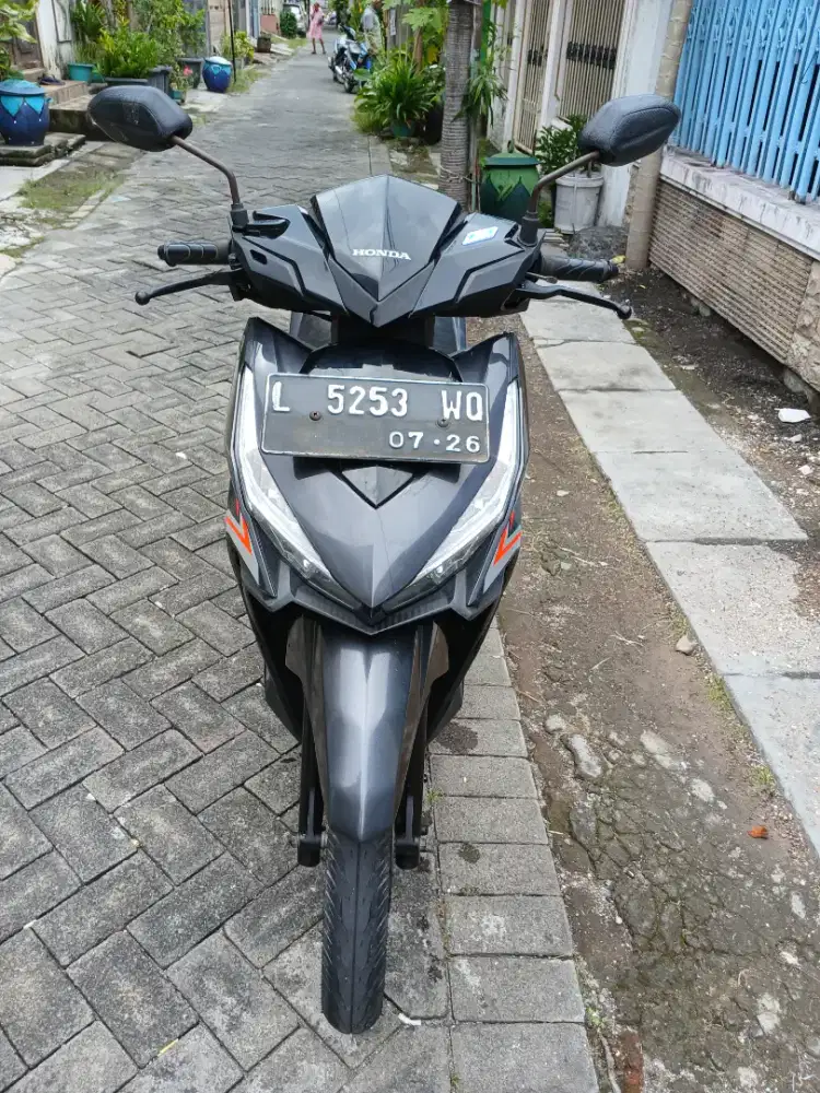 Jual vario 2016 km 33 rb kondisi sgt bagus siap modik