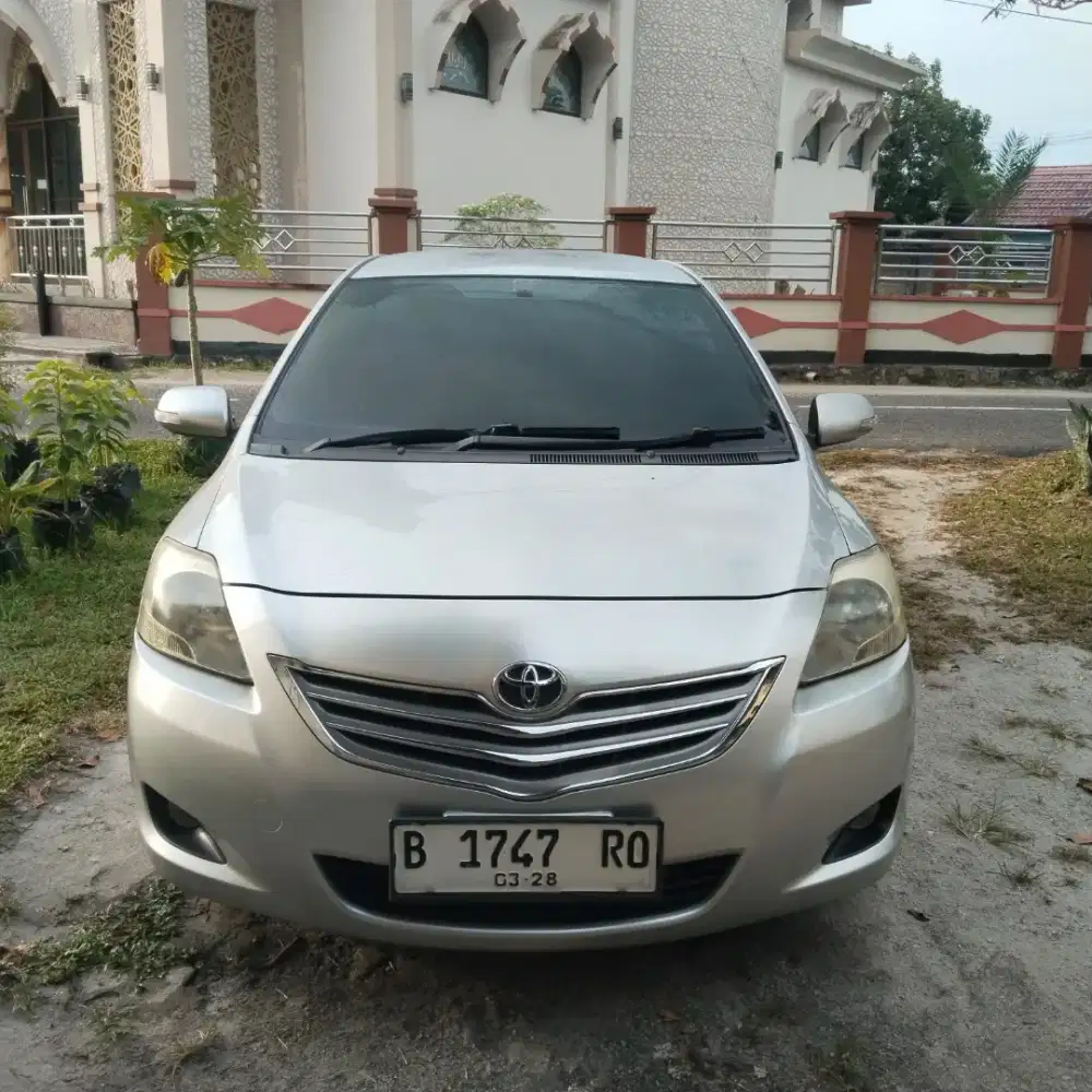 Di jual mobil vios