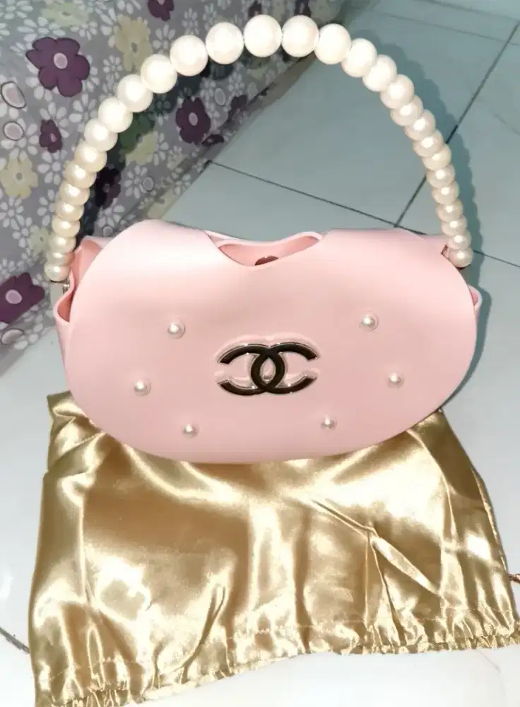 Tas chanel mutiara