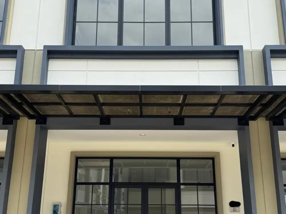 SEWA RUKO THE HUDSON MANHATTAN DISTRICT GADING SERPONG LOKASI STRATEGIS, TERLIHAT DARI JALAN RAYA