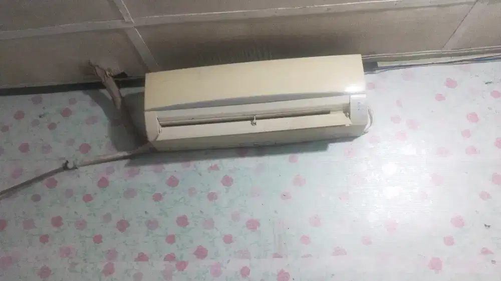 AC 1/2 DAN MESIN AIR