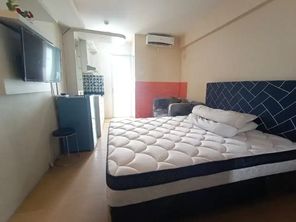 Disewakan studio furnish bulanan apt bassura free ipl