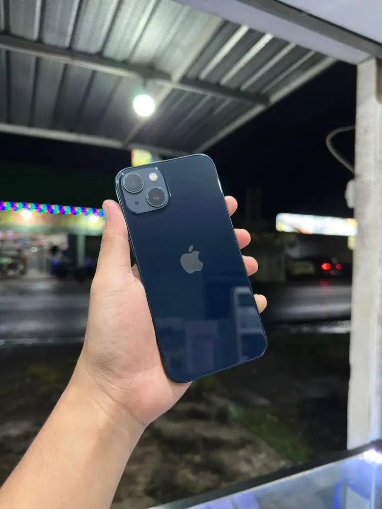 Iphone 13 128gb IBox Resmi Second Lengkap Ori Bergaransi