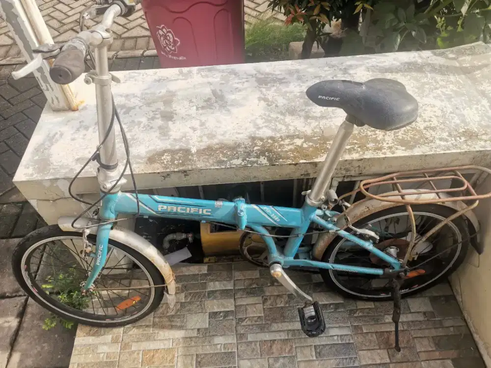 Sepeda lipat pacific