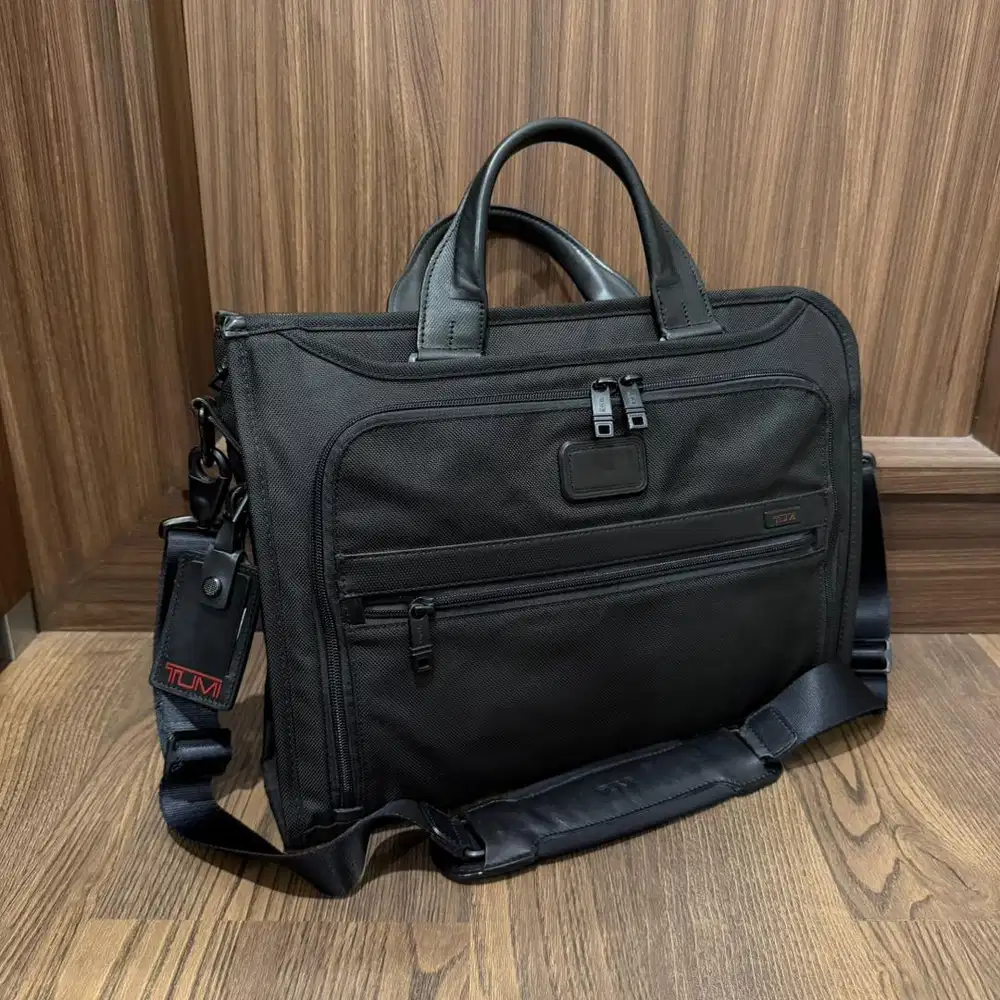 Tumi Alpha 2 portfolio slim brief original asli