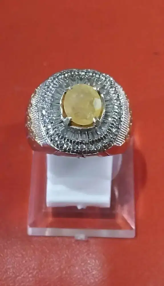 Yakud Yellow Sapphire Natural Corondum