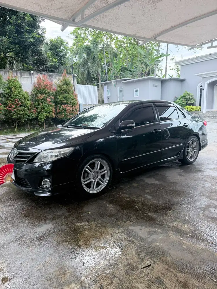Toyota Corolla Altis 2011 Bensin