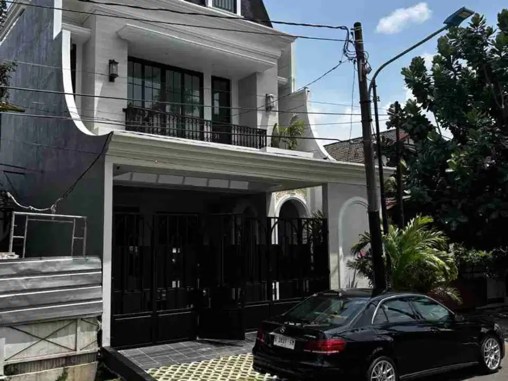DIJUAL RUMAH MEWAH BRANDNEW AMERICAN CLASSIC WITH PRIVATE POOL – BILLYMOON