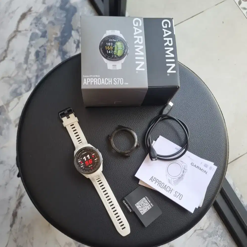 Garmin Approach S70 Amoled 42mm