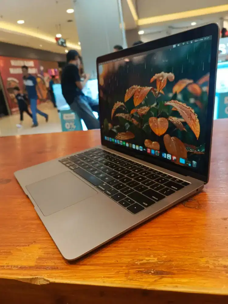 Macbook Air Retina 13 inch 2018 grey