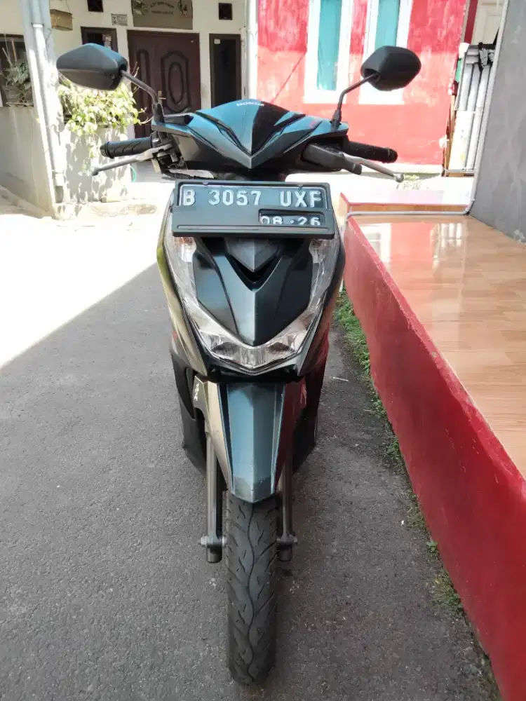 Honda Beat deluxe tahun 2021 siap pakai