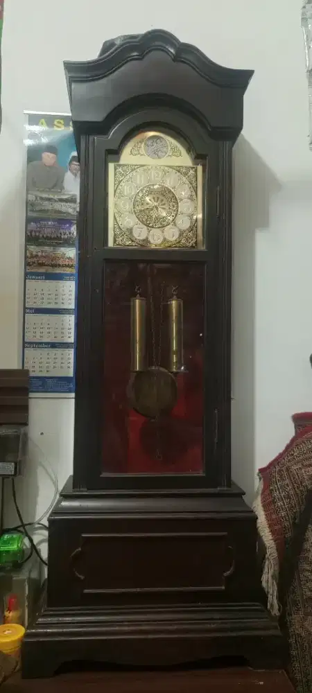 Jam Lemari Kayu JUNGHANS