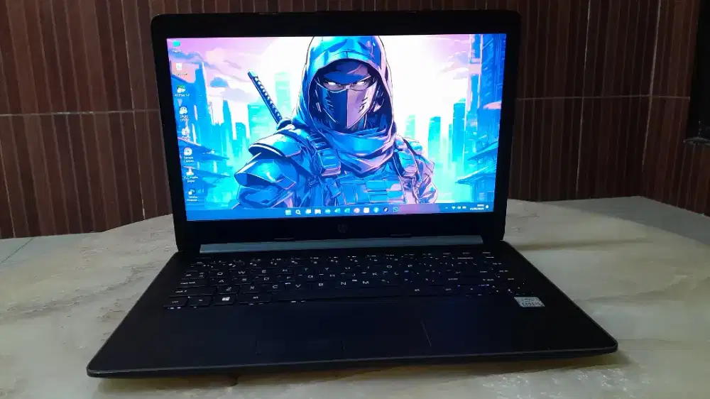 Laptop HP 240 G8 core i3 Ram 8GB ssd 128GB samsung Backlight GEN 10
