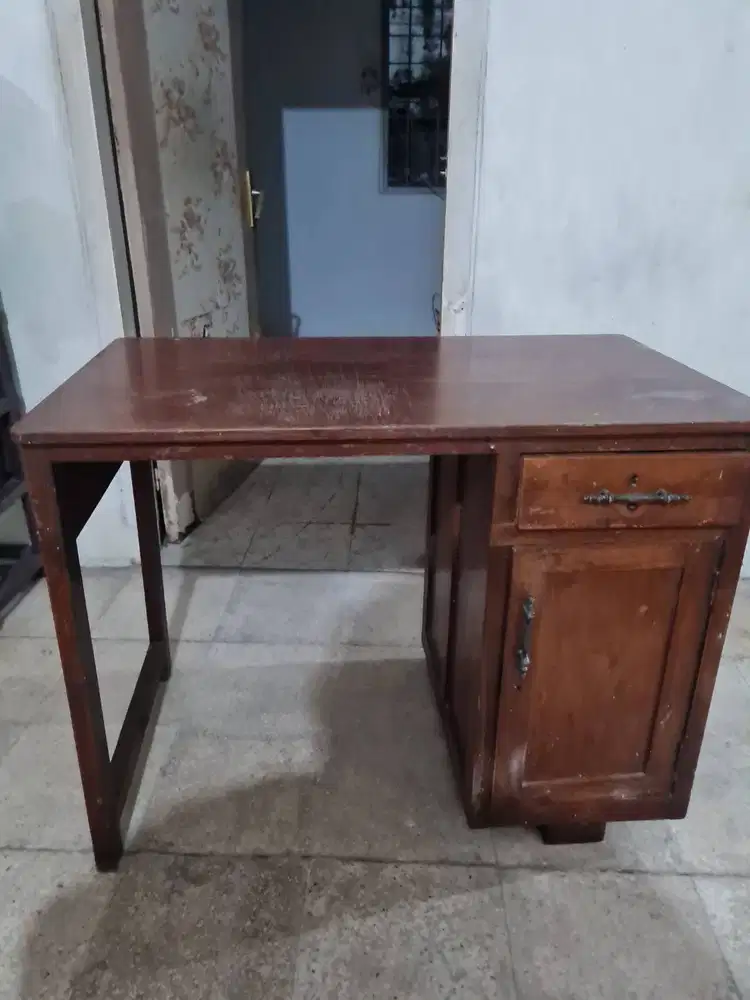 Meja Belajar Full Kayu Jati