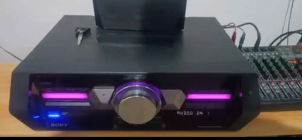 Speaker Sony Shake- 66 D