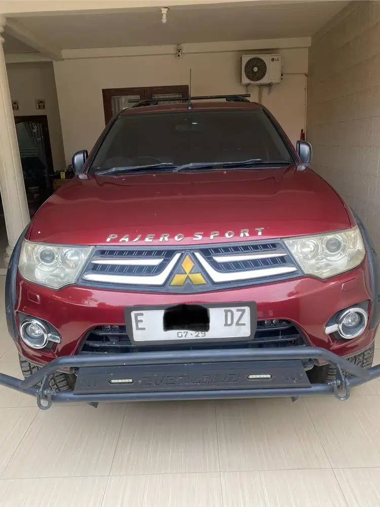 DIJUAL MOBIL PEMAKAIAN SENDIRI