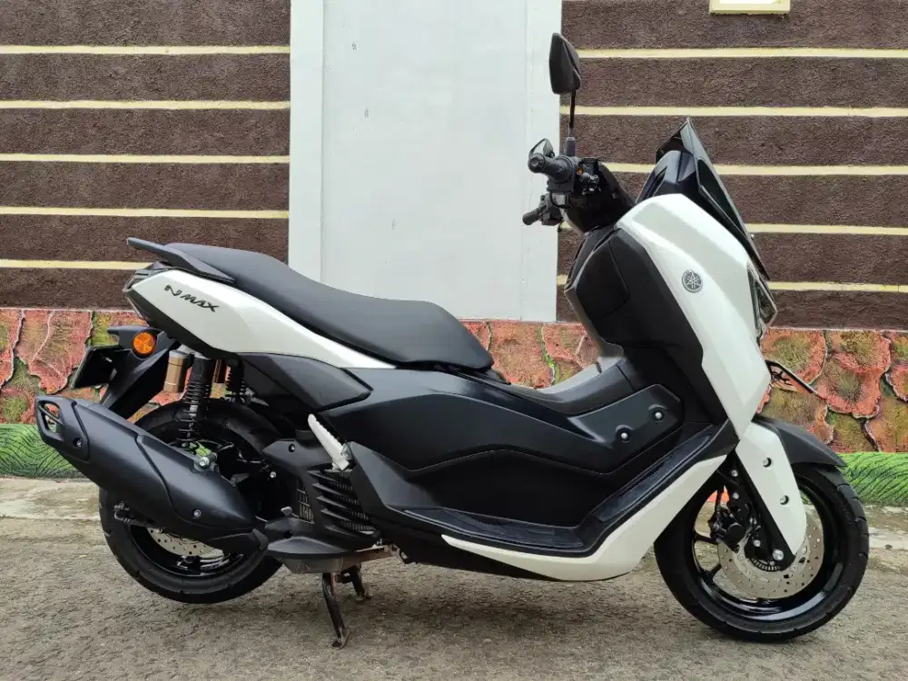 NMAX NEO S 2025 SEGERR!! BE Lampung KM 4rb FULL ORISINIL!! CASH/KREDIT