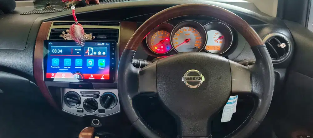 Nissan Grand livina 2012 Bensin