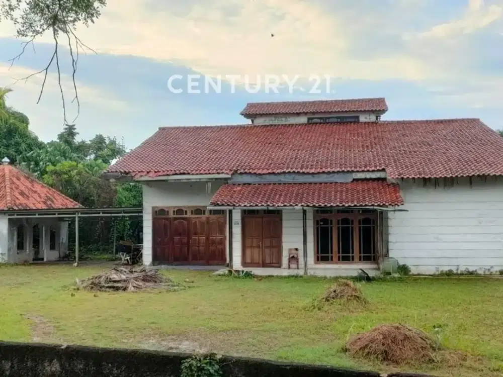 Dijual Rumah Hitung Tanah Saja Cocok Untuk Dibuat Cluster