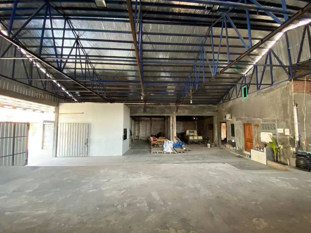 Gudang Siap Pakai Lokasi Strategis Dekat Exit Tol Tegal, Jawa Tengah