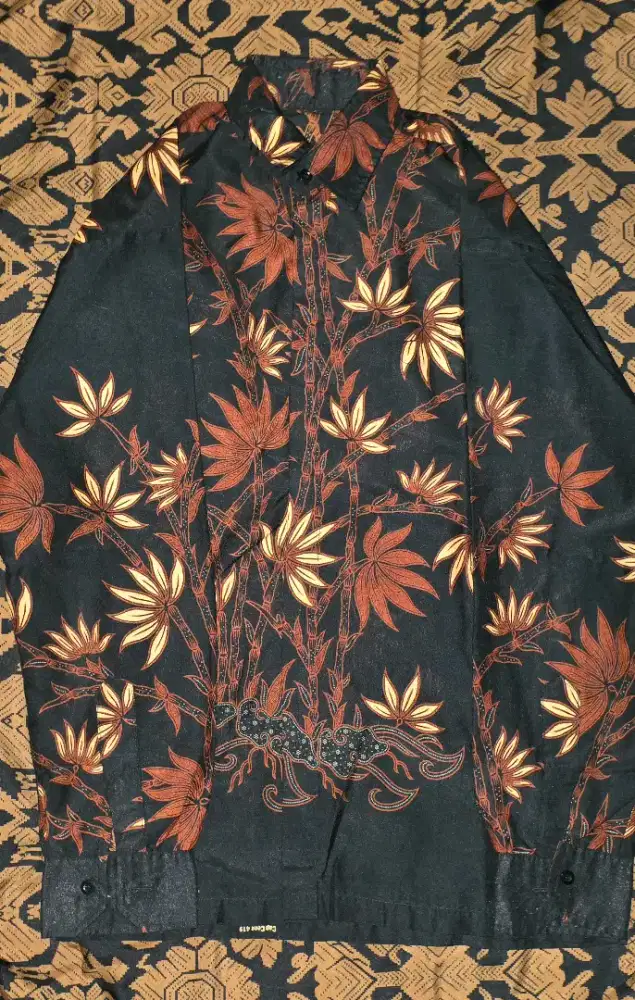 Kemeja Lengan Panjang Pria