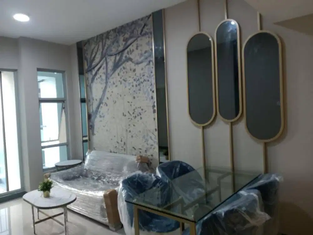 SEWA TAHUNAN APARTEMEN BENSON TOWER 2BR LOW FLOOR POOL VIEW