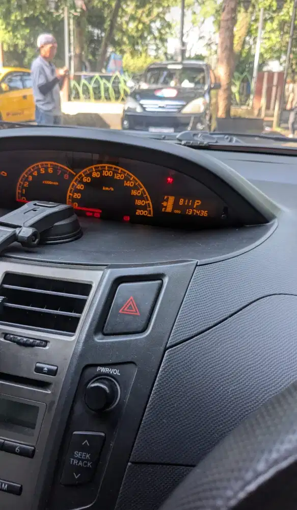 Toyota Yaris 2010 Bensin