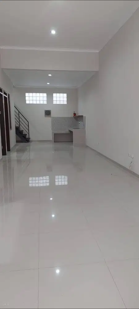 Dijual Rumah Murah Bagus di Taman Kopo Indah Bandung