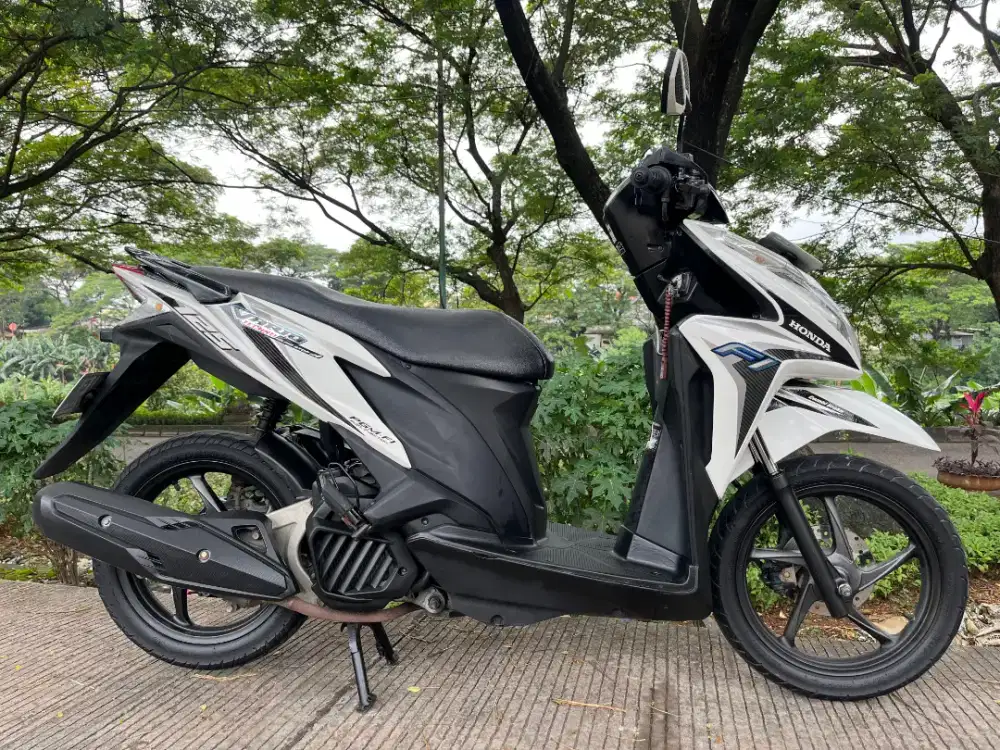 Vario KZR tahun 2014 siap pakek motor Gress
