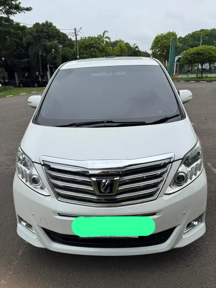 Toyota Alphard 2013 Bensin