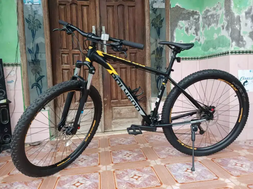 Polygon premier 5.0 roda 29 size L