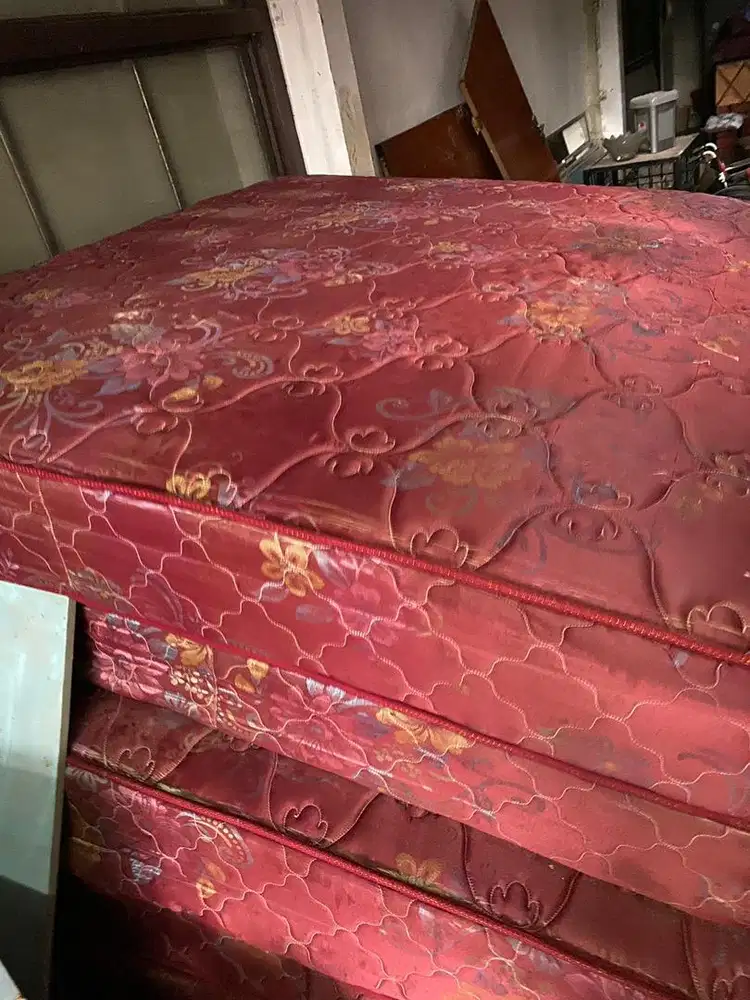 Kasur Bekas layak pakai