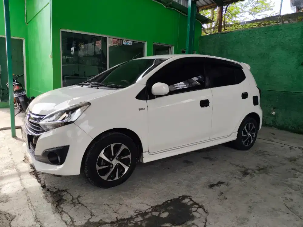 Dijual Mobil Pribadi Daihatsu Ayla X 1.2 Matic Asli AB