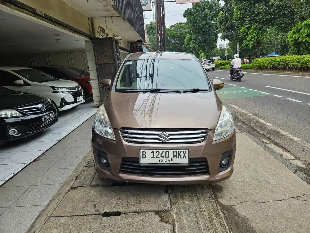 Suzuki Ertiga 1.4 GL Tahun 2014 Coklat Automatic