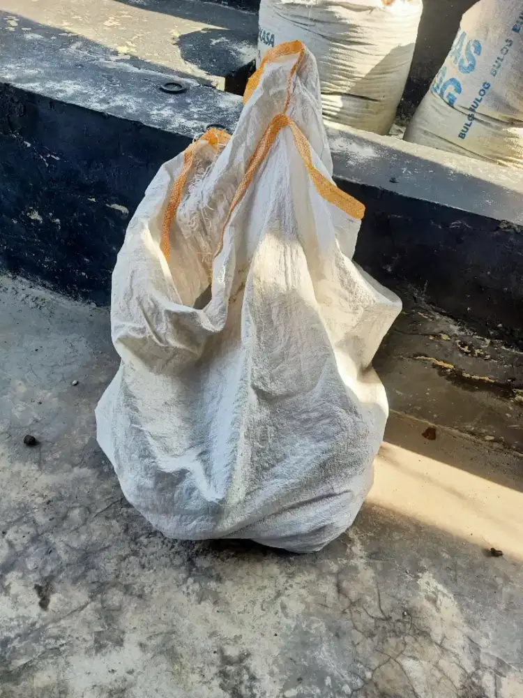 Di jual semua mainan anak ada 1 karung campur  murah aja