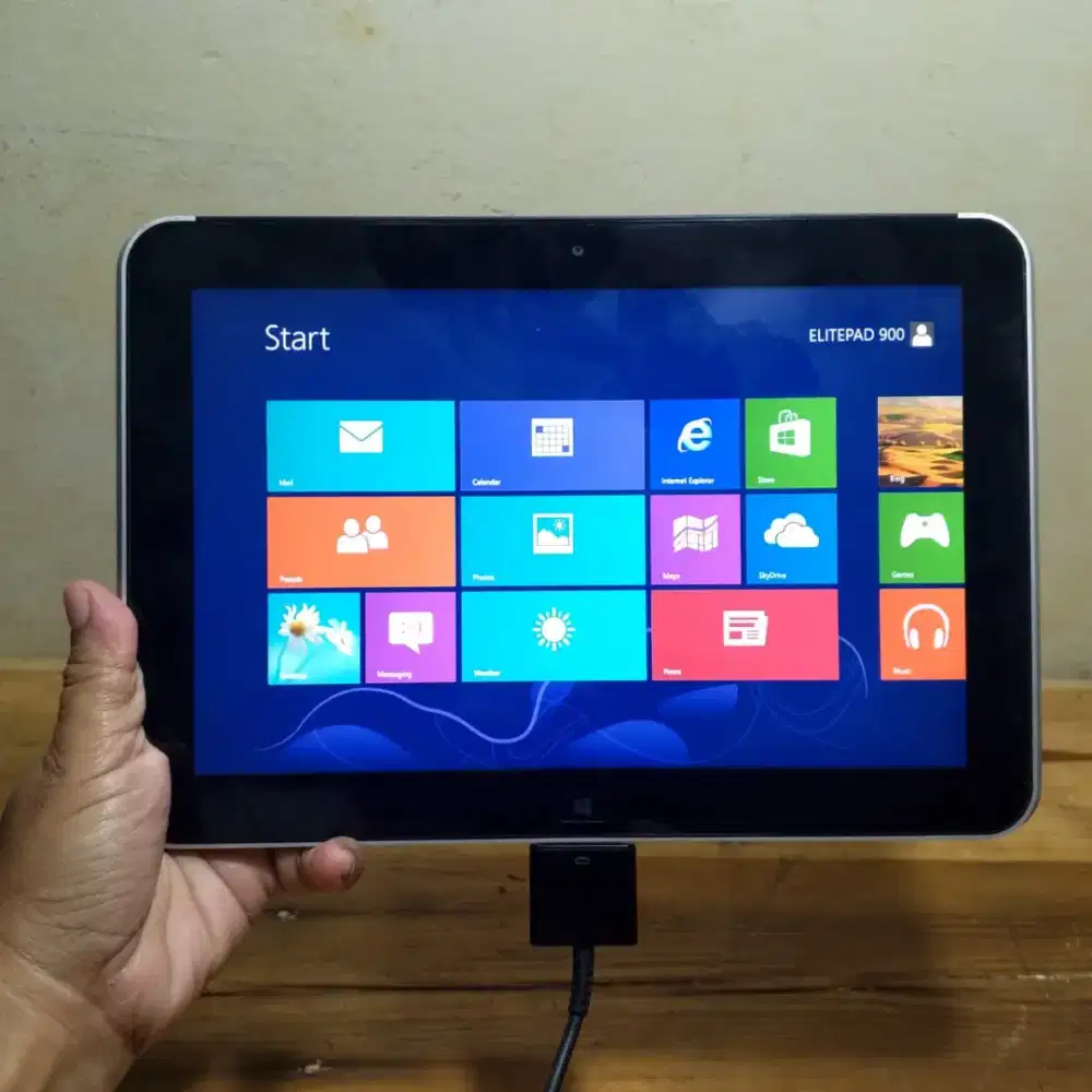 Tablet windows HP Elitepad 900  Ram 2 GB MMC 128 GB