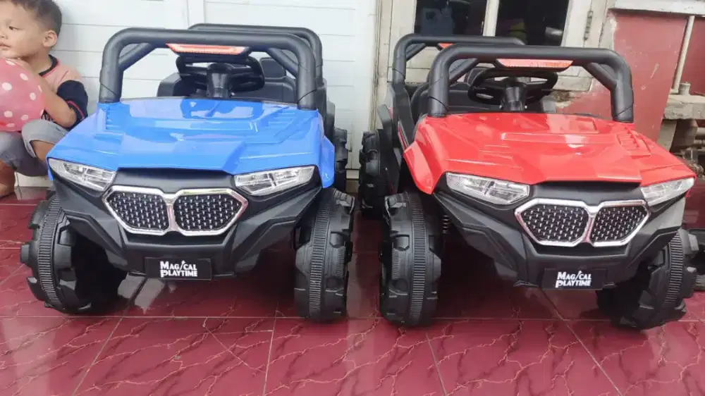 Mobil mainan anak