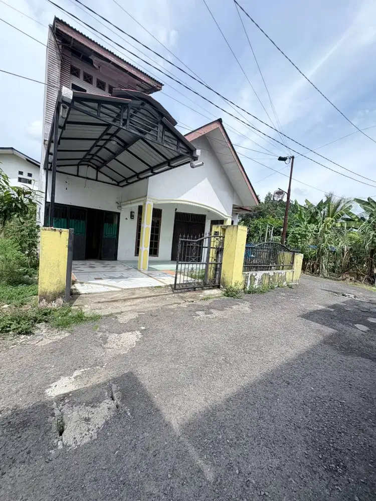 Disewakan Rumah Rp. 25.000.000/Tahun