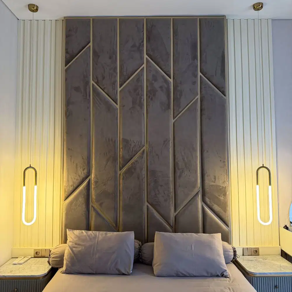 DIJUAL !!! SATU SET MEBEL INTERIOR MEJA NAKAS MARMER DAN LAMPU GANTUNG