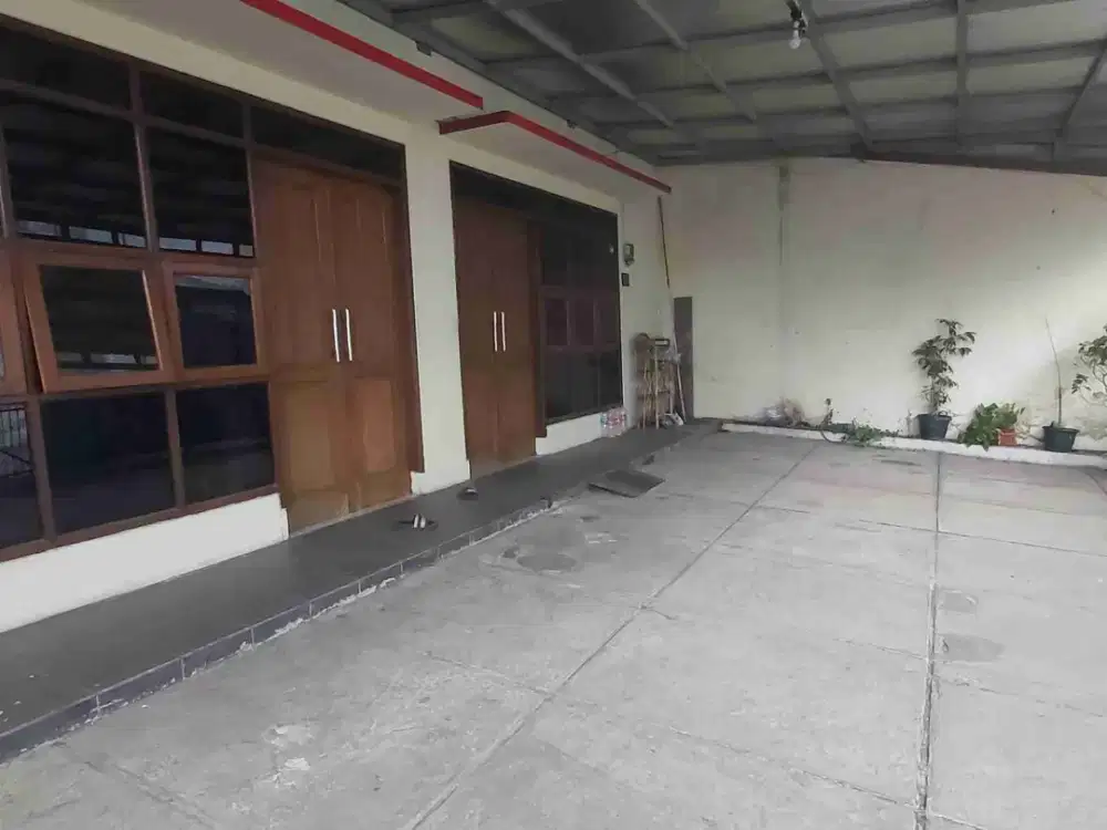Disewa Rumah di sayap Surapati dekat Gedung Sate Pusdai