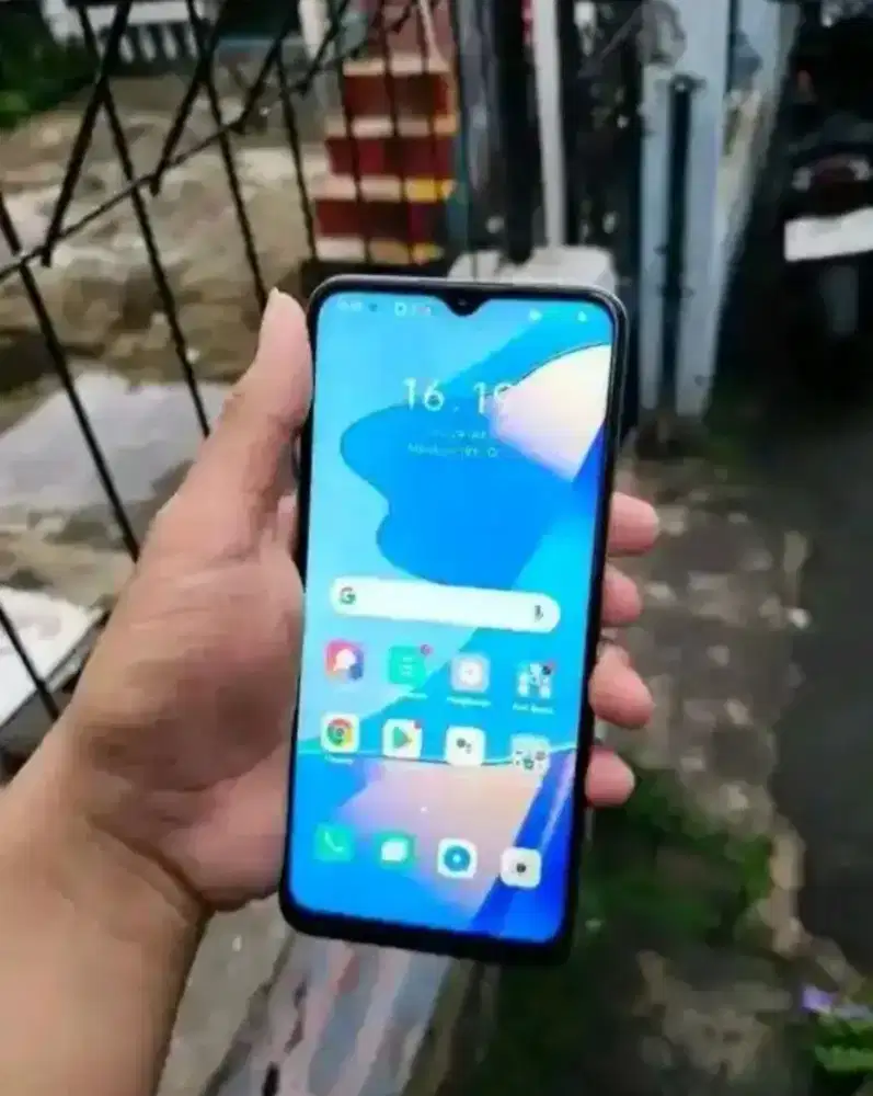 Dijual hp Oppo A16 ram 3/32 minus pemakaian