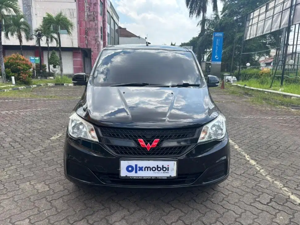 DP MURAH - Wuling Confero 1.5 Bensin MT 2019 Hitam