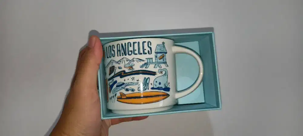LA starbucks mug edition