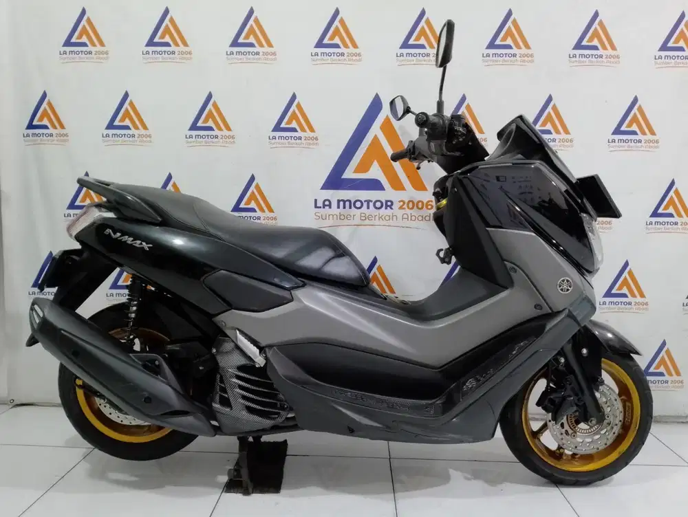 YAMAHA NMAX OLD THN 2017 (TT/CASH/KREDIT)