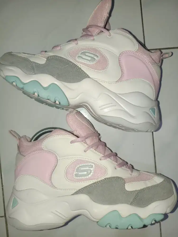 Sepatu skechers original size 38 insole 25,5cm