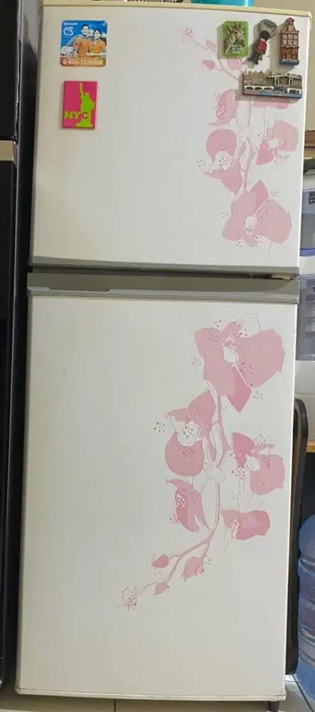 Kulkas Sharp 2 pintu