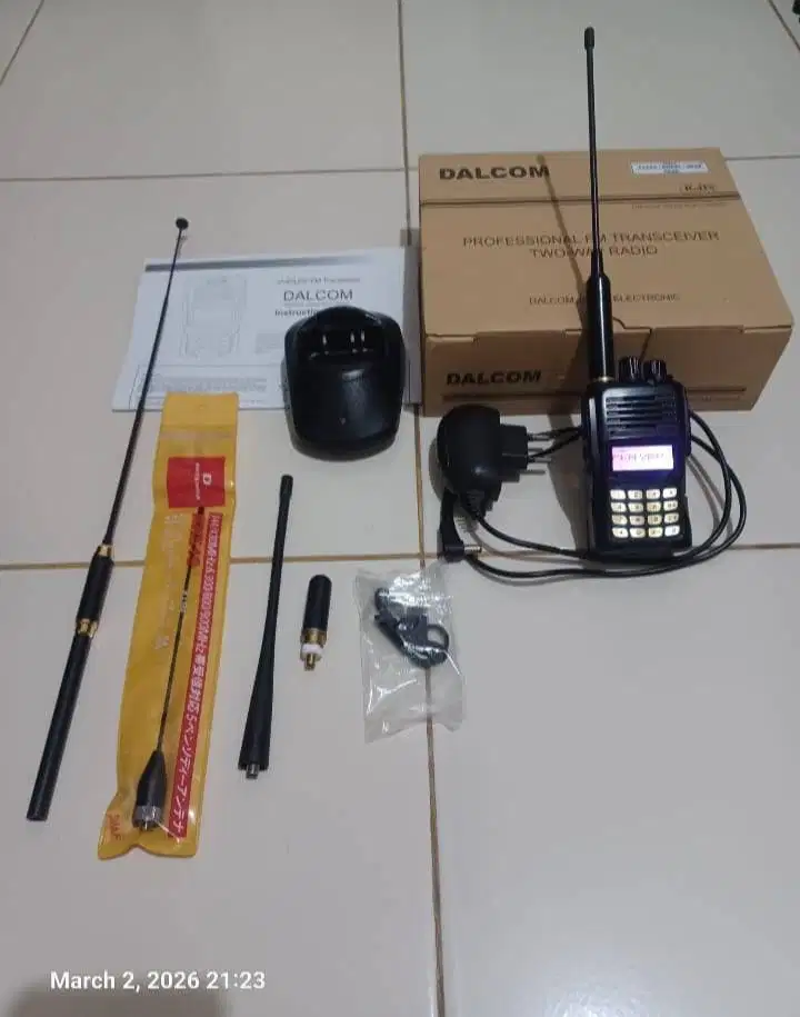 HT Dalcom DL-8500 Dual Band - Japan