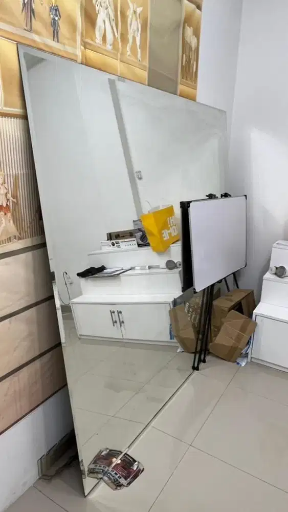 Cermin besar bekas baru