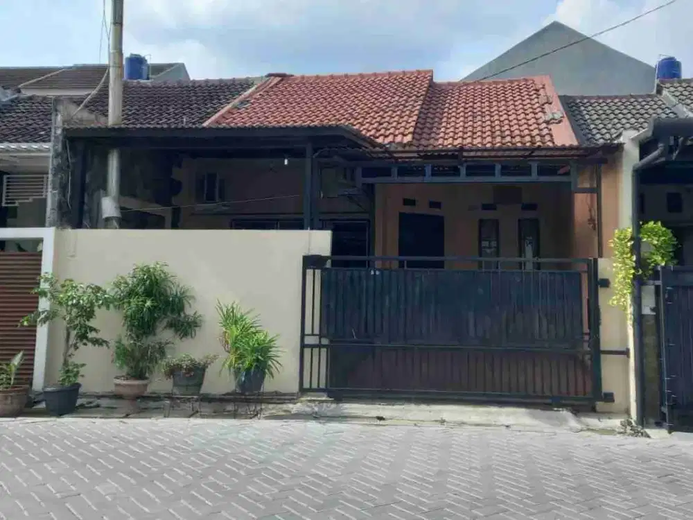 DiJual Murah !!Rumah Strategis , nyaman , Siap Huni di Pinang Neroktog Tangerang Kota